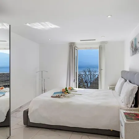 Red View - Happy Ronco sopra Ascona