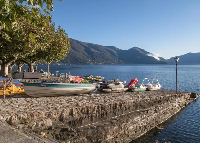 Red View - Happy 아파트 *